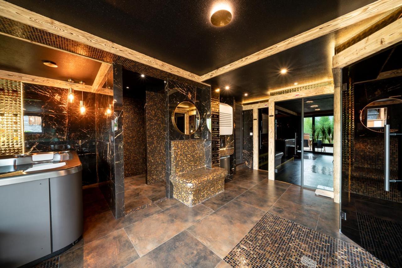 Apartamenty Wellness & Spa Cztery Pory Roku Kościelisko Exteriör bild