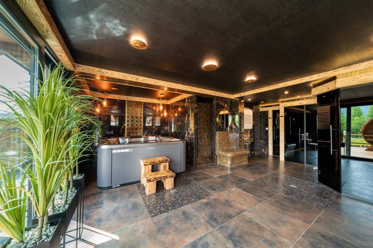 Apartamenty Wellness & Spa Cztery Pory Roku Kościelisko Exteriör bild